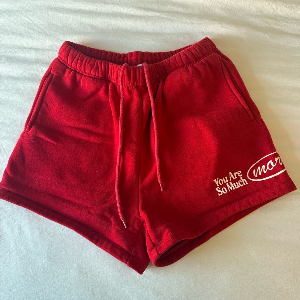 Red Graphic Sweatshirt and Shorts Set - Picture 6 of 7